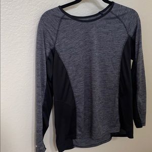 Danskin Now long sleeve athletic top